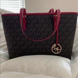 Michael Kors Jet Set travel bag